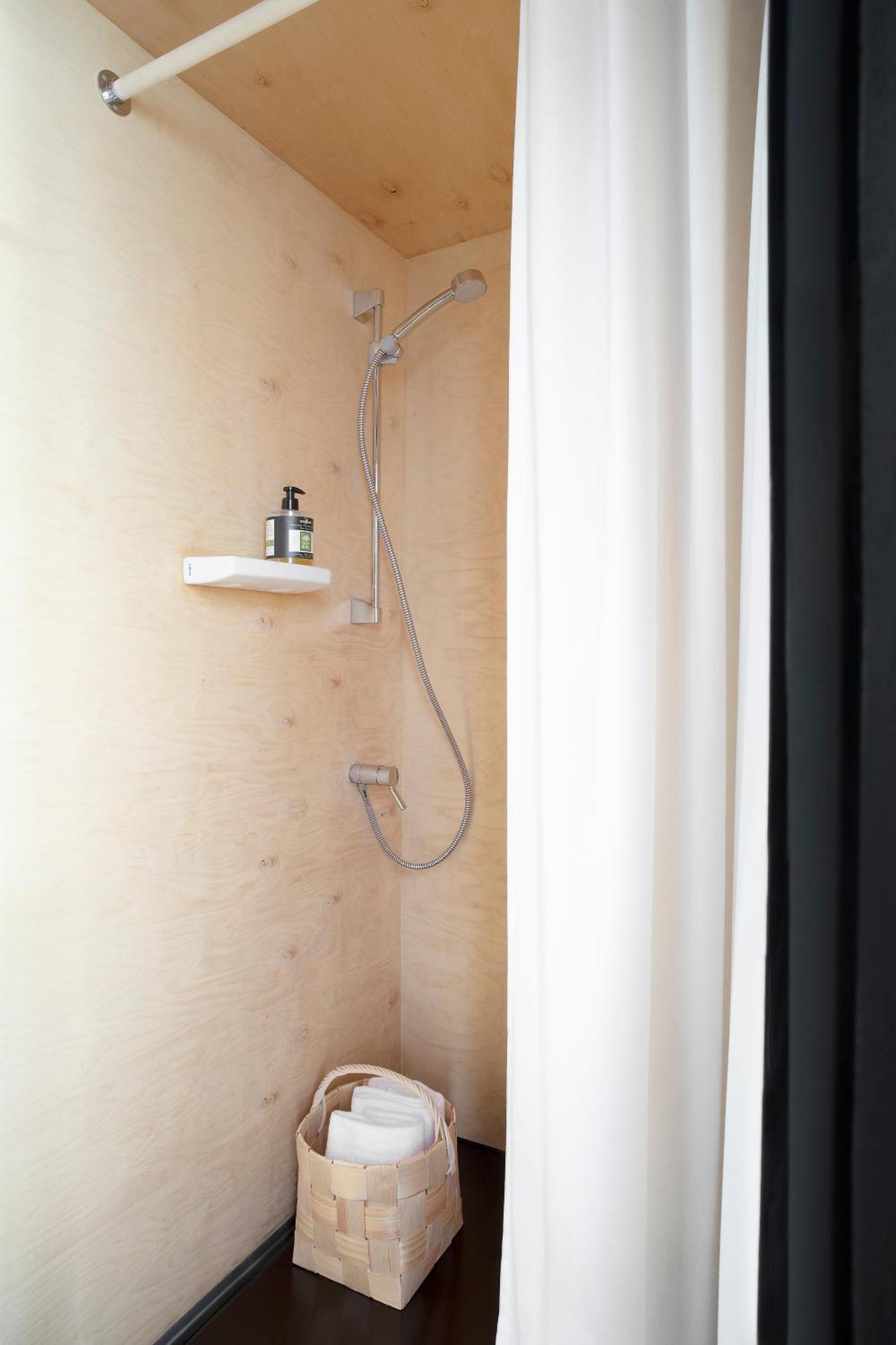 Majamaja Helsinki Off-Grid Retreat Guest House Exterior photo